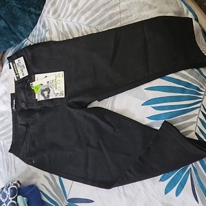 NWT d.jeans capri